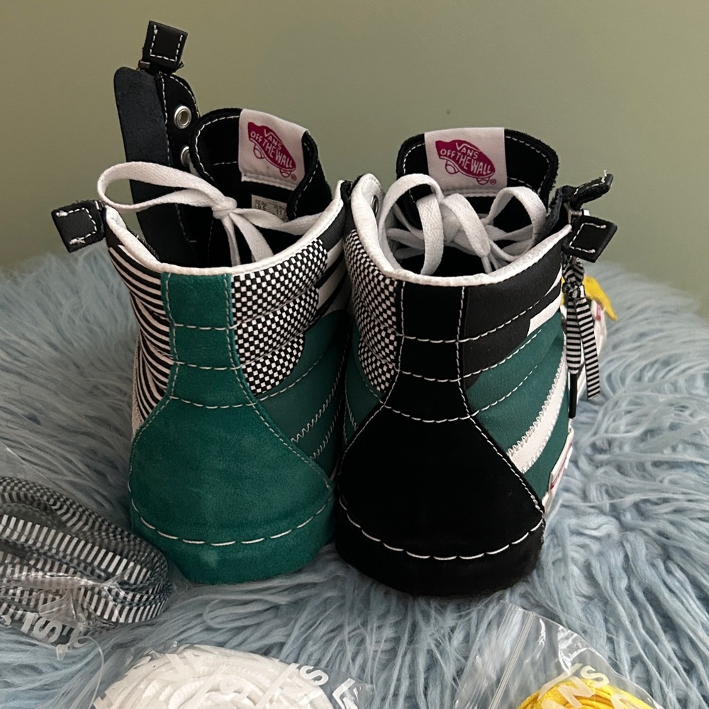 Vans Striped and Colorblock High-Tops - Picture 5 of 6